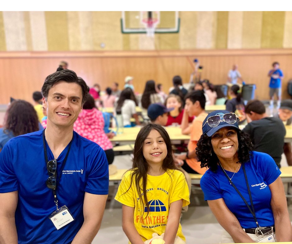 Thank you to the @CityNationalBank team for joining us at Lunch Bunch! 

We are thankful for the dedicated network of community partners who engage in programs like Fun in the Sun.
#SummerLearning #SantaBarbara #FunintheSun
