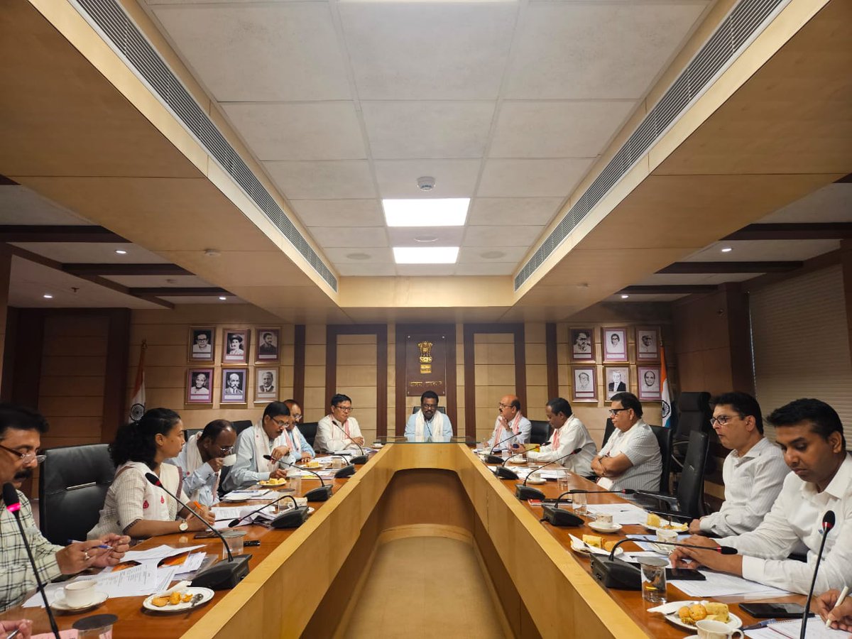 KUBarbhuiya's tweet photo. Attended the PAC meeting at Assam House, Kolkata, yesterday followed by today’s meeting at Assam House, Delhi. https://t.co/hEjsbZNS5J