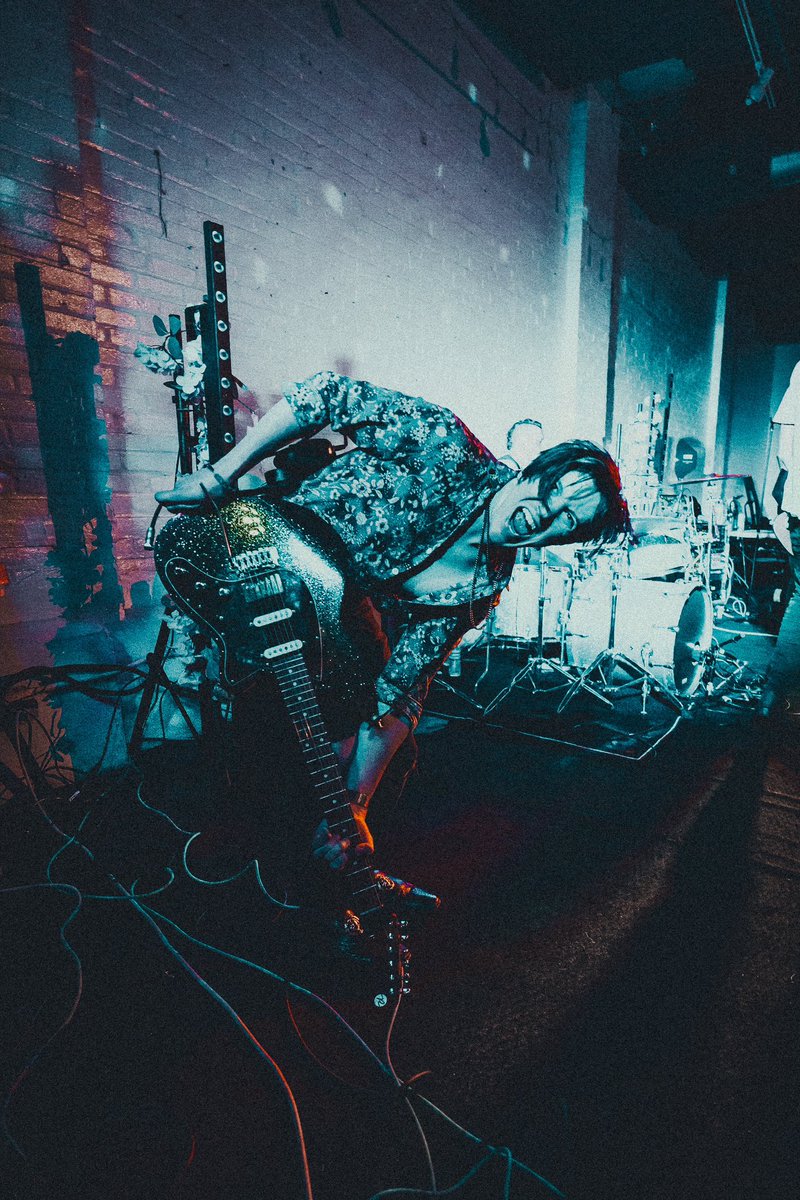 boysoffallband's tweet photo. BOSTON THANK YOU!  Early show today in Brooklyn!  Showtime: 6pm, we are on at 7pm! https://t.co/XGedopUjLj

📷 @BrandonMPerez https://t.co/ck8RPqUxFa