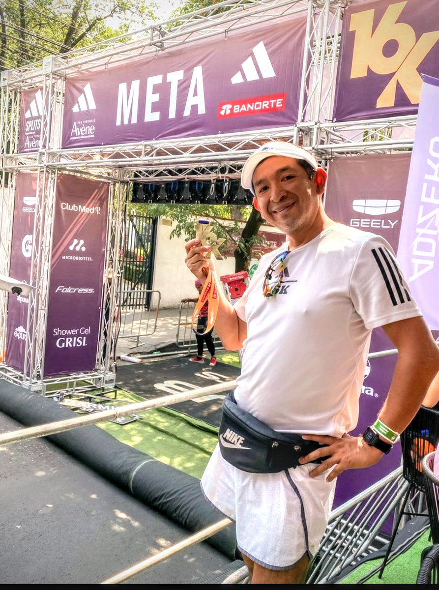 mikotirkin's tweet photo. Mil gracias por sus iikes, sé logró ganar el folio para el #Split30K by @adidasMX agradezco a @GeelyMexico por la gran dinámica y alla nos vemos chavales. 
Quién irá para irles haciendo sus carteles https://t.co/nPZDM77059