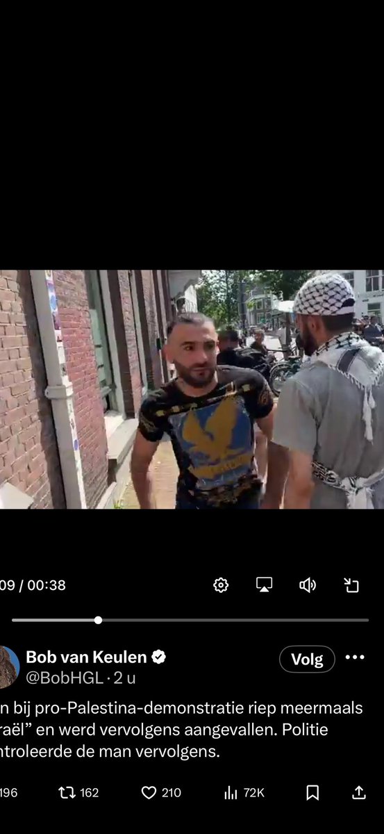 <a href="/HanTenBroeke/">Han ten Broeke</a> Maar deze meneer kan natuurlijk gewoon opgepakt worden #politie