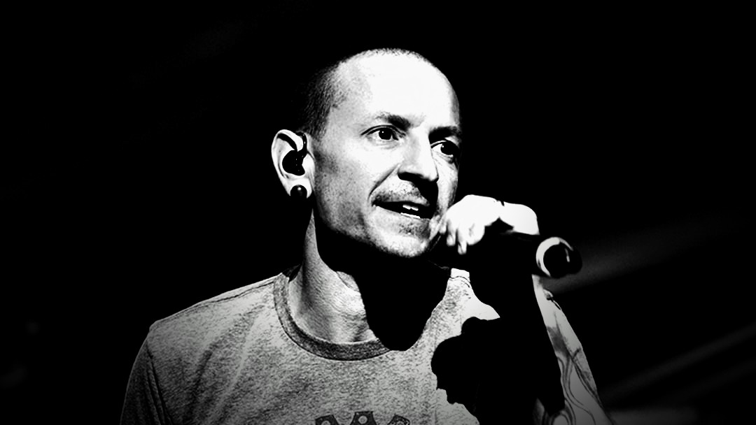 Still lovin and missing

<a href="/linkinpark/">LINKIN PARK</a> <a href="/LPAssociation/">Linkin Park Association</a> <a href="/mikeshinoda/">Mike Shinoda</a> <a href="/TalindaB/">Talinda Bennington</a> <a href="/ChesterBe/">Chester Bennington</a>
