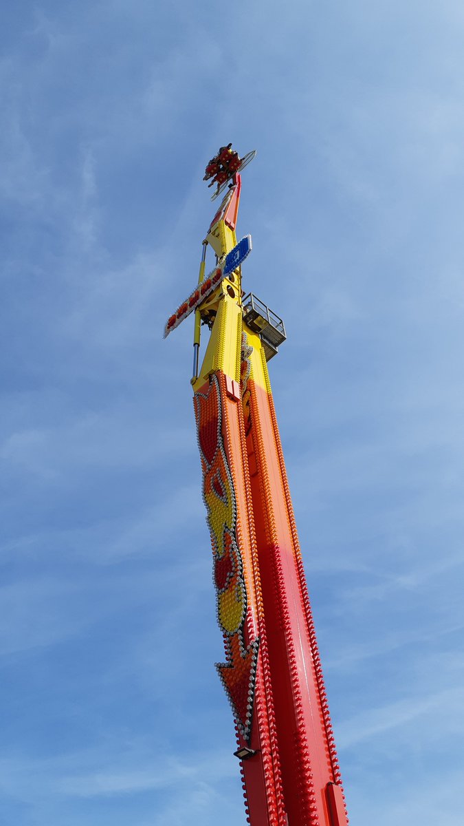 JomirBrands's tweet image. Op de #kermis in Bruinisse