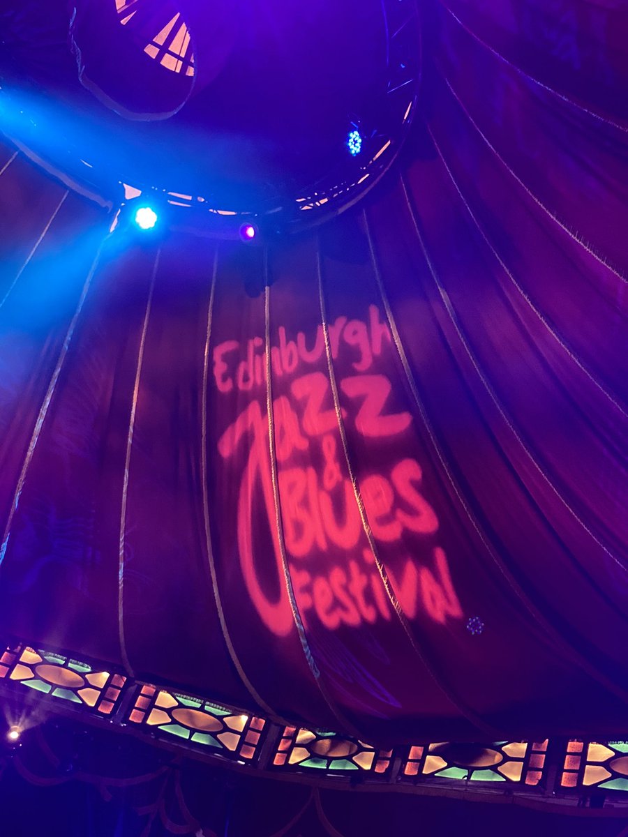 VickieFerrier's tweet photo. Enjoyed an afternoon of blues at Edinburgh Jazz and Blues Festival. We were thoroughly entertained by Jerron Paxton, Doug MacLeod and the Mark Harrison Band. Three very different but totally enjoyable sets. #ejbf24 https://t.co/6bdyPwpUGr