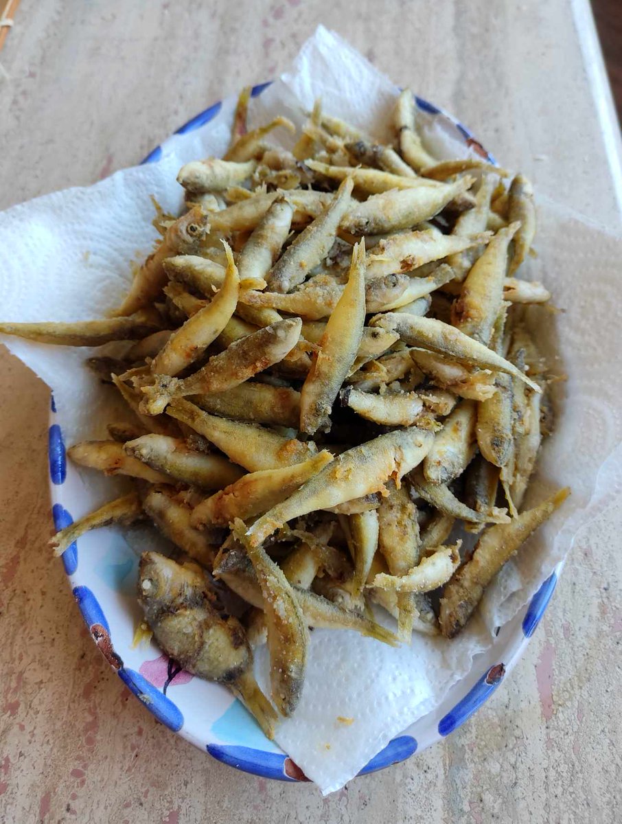 Fritturina di #pesce di oggi 🤗😋🐟🐠🐟

"𝙌𝙪𝙖𝙣𝙙𝙤 𝙡𝙖 #𝙜𝙤𝙡𝙤𝙨𝙞𝙩𝙖' 𝙙𝙞 𝙛𝙧𝙞𝙩𝙩𝙤 𝙘𝙤𝙡𝙥𝙞𝙨𝙘𝙚, 𝙩𝙪𝙩𝙩𝙤 𝙙𝙞𝙫𝙚𝙣𝙩𝙖 #𝙗𝙪𝙤𝙣𝙤…"