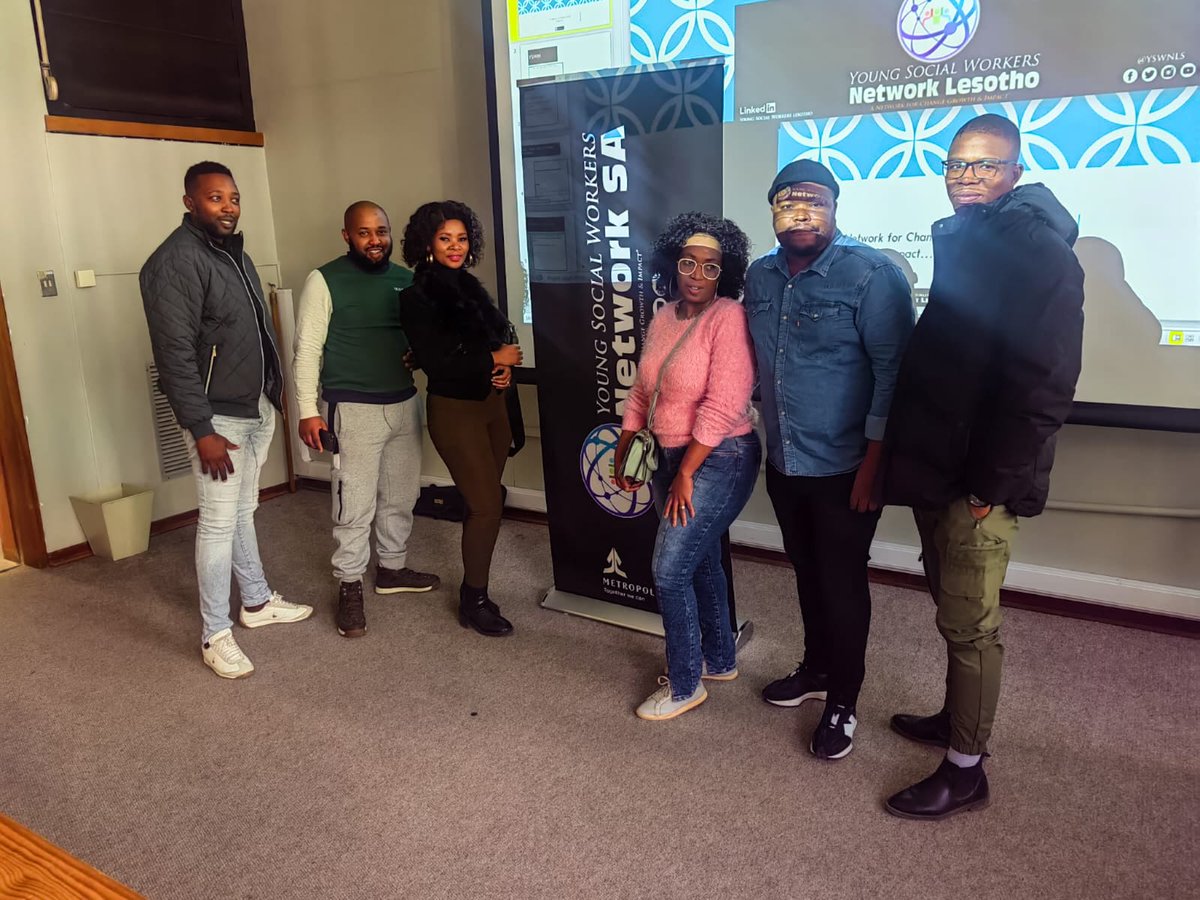 yswn_sa's tweet photo. Today, We has very fruitful executive meeting
Location @University of Free State
YSWN FS Chapter
#YSWN_SA
#ChangeGeneration
https://t.co/3L2Krr5tNz
info@yswnsa.org.za https://t.co/ftmWIV6v9l