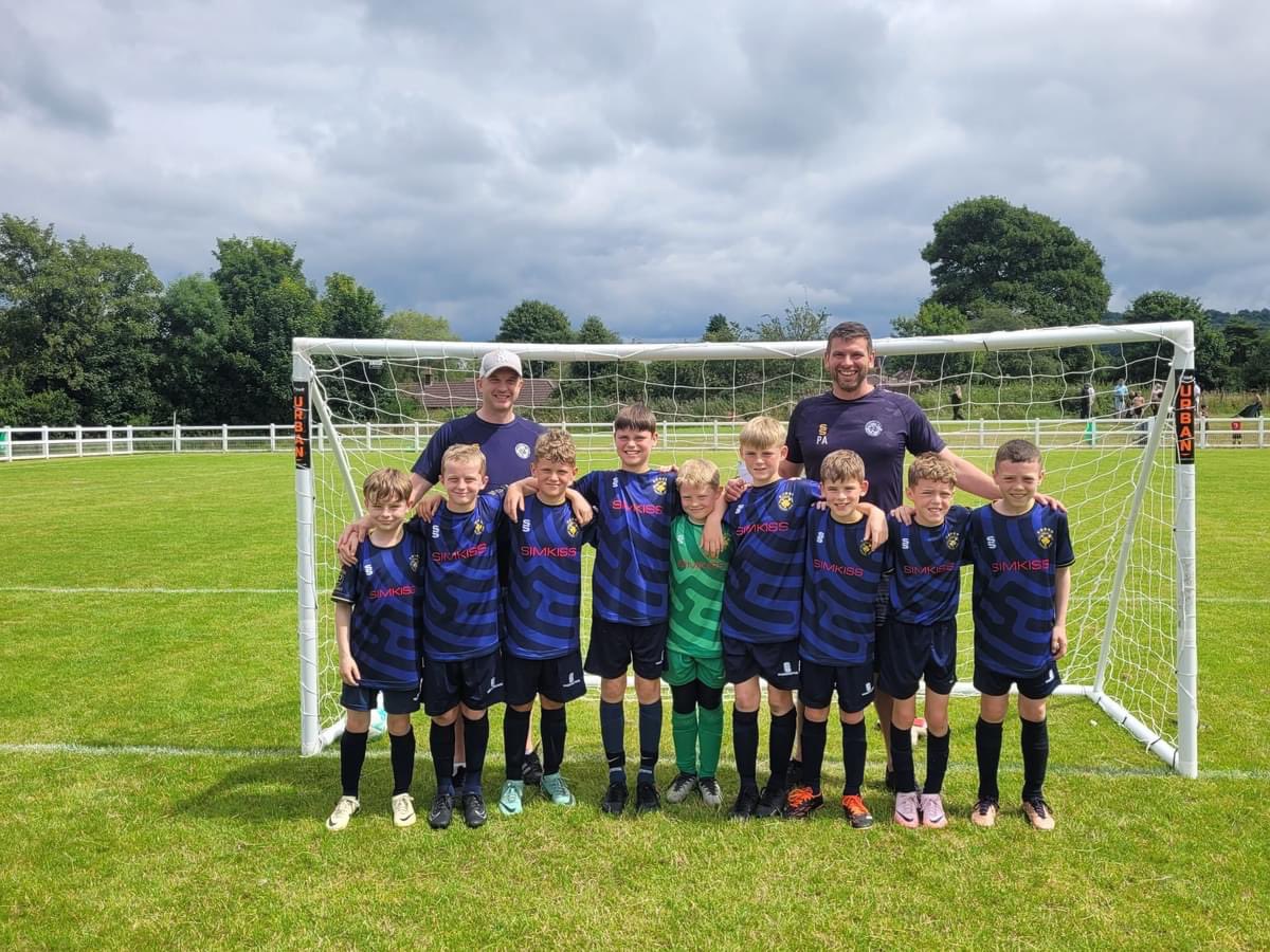 chatterleyvics's tweet photo. Another weekend, another tournament....⚽️

Huge congratulations to our U11 Miners who won the tournament at Bollington Football Festival earlier today. 🏆

A first outing for our new kits aswell with the team looking 👌 

#COYM https://t.co/LoxtpIK99K
