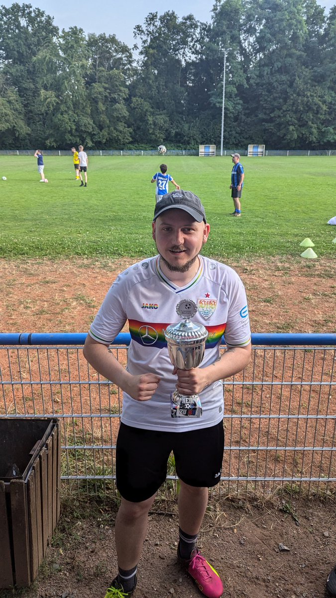 benni1913's tweet photo. 👀 #Hasscupsieger #Hasscup #tkschland #tkDAbei https://t.co/6NqWZlMF5U