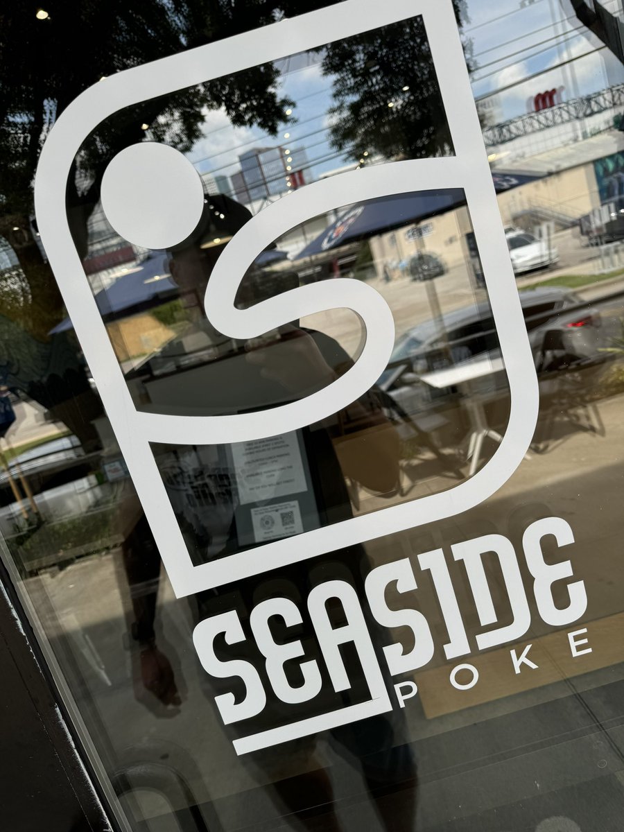 Me &amp; the wife’s spot back in the datin days of her livin in downtown!! 

Let’s see if it’s still hittin!! 

<a href="/SeasidePoke/">Seaside Poke</a>