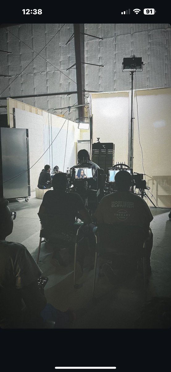 hilarryous_f's tweet image. Chilling with the GOAT at work! #FirstAssistantCamera