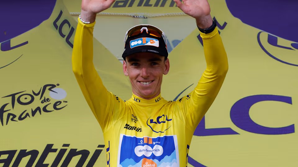 StyrosCyclisme's tweet photo. C'est la dernière fois qu'on voyais Romain Bardet sur les routes du Tour de France 🥹

Français le plus régulier sur ces 10 dernières années: 
6x dans le Top 10
2x sur le podium
Des tonnes d'émotions

Merci pour tous les souvenirs, on a grandi avec toi @romainbardet 🫶 #TDF2024 https://t.co/H5ANj1fIfX