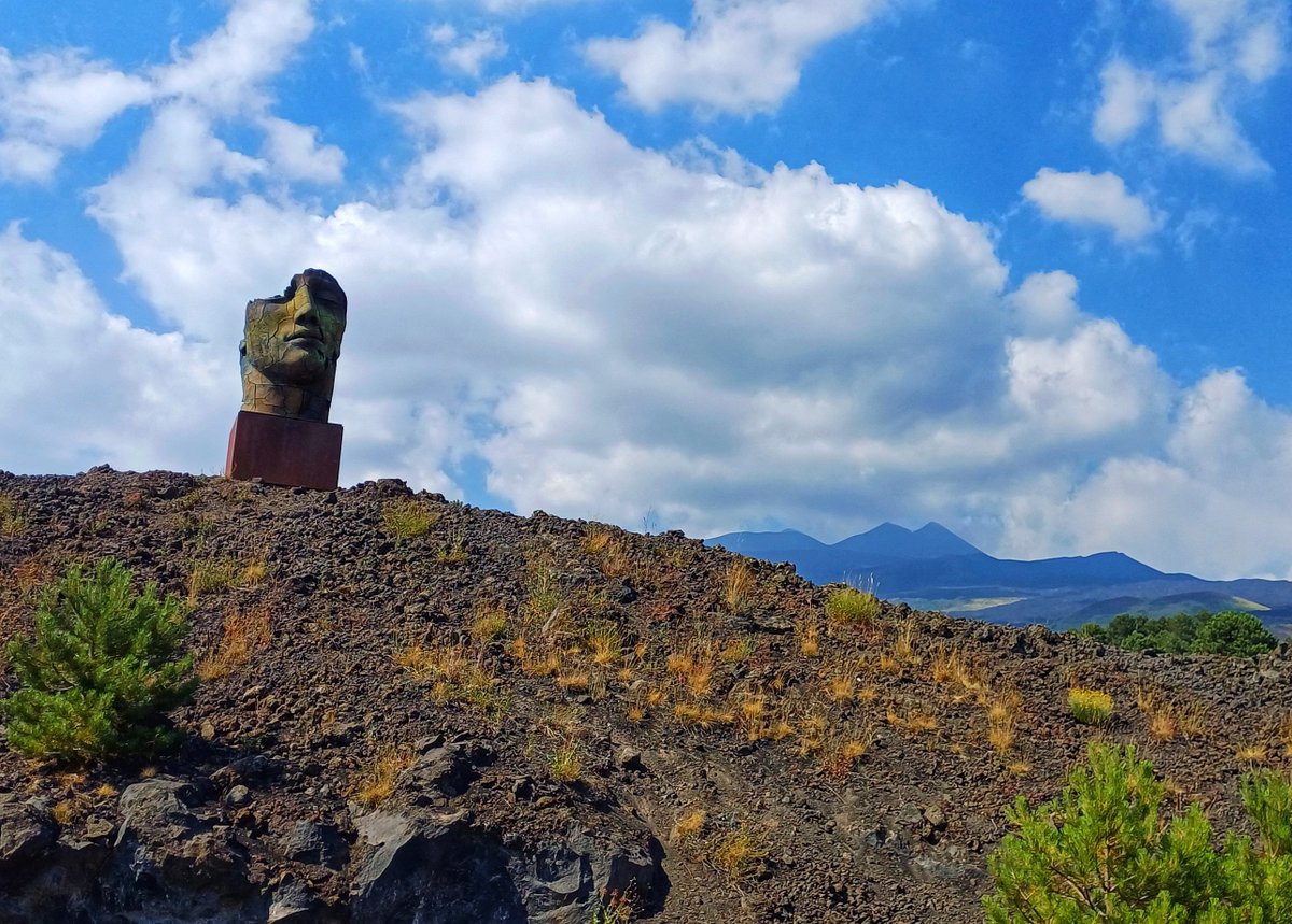 Calanto3's tweet photo. #Etna  #estate2024 
Perfetta imperfezione 
my 📷 https://t.co/i7tyK5gzGB