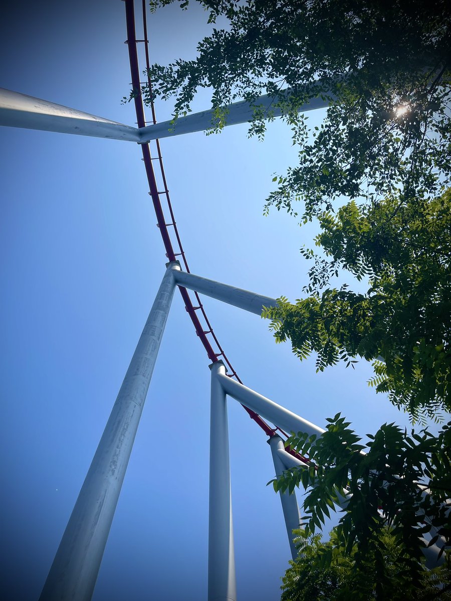 DorneyParkPR's tweet photo. Sheeeesshhhhhh #SteelForce https://t.co/xLmaDhKNww