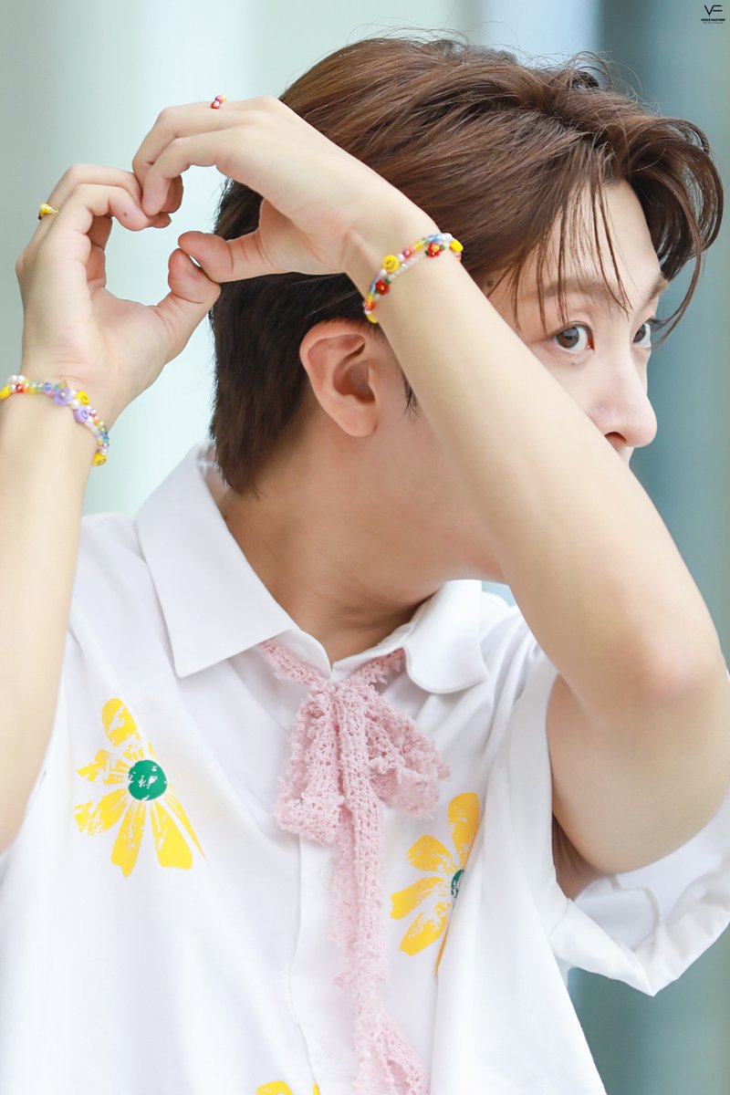 VOICE__FACTORY's tweet photo. 240717
        Sweet Little Kitty🎀
·̇·̣̇̇·̣̣̇·̣̇̇·̇ •❣•୨୧┈┈┈୨୧•❣• ·̇·̣̇̇·̣̣̇·̣̇̇·̇ •❣•୨୧┈┈┈୨୧•❣•
#GOT7 #갓세븐 #영재 #최영재 #YOUNGJAE #Ars
#TPO #YOUNGJAE_TPO
@ChoiArs_YJ https://t.co/AEUIA6LPY4