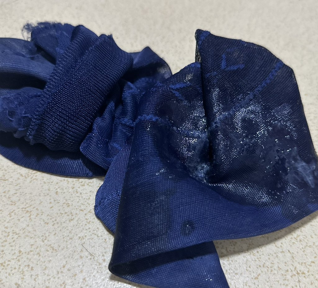 Suit_GuaiShuShu's tweet photo. 新鲜出炉的锦纶，双重味道 https://t.co/QeshxsrQnz