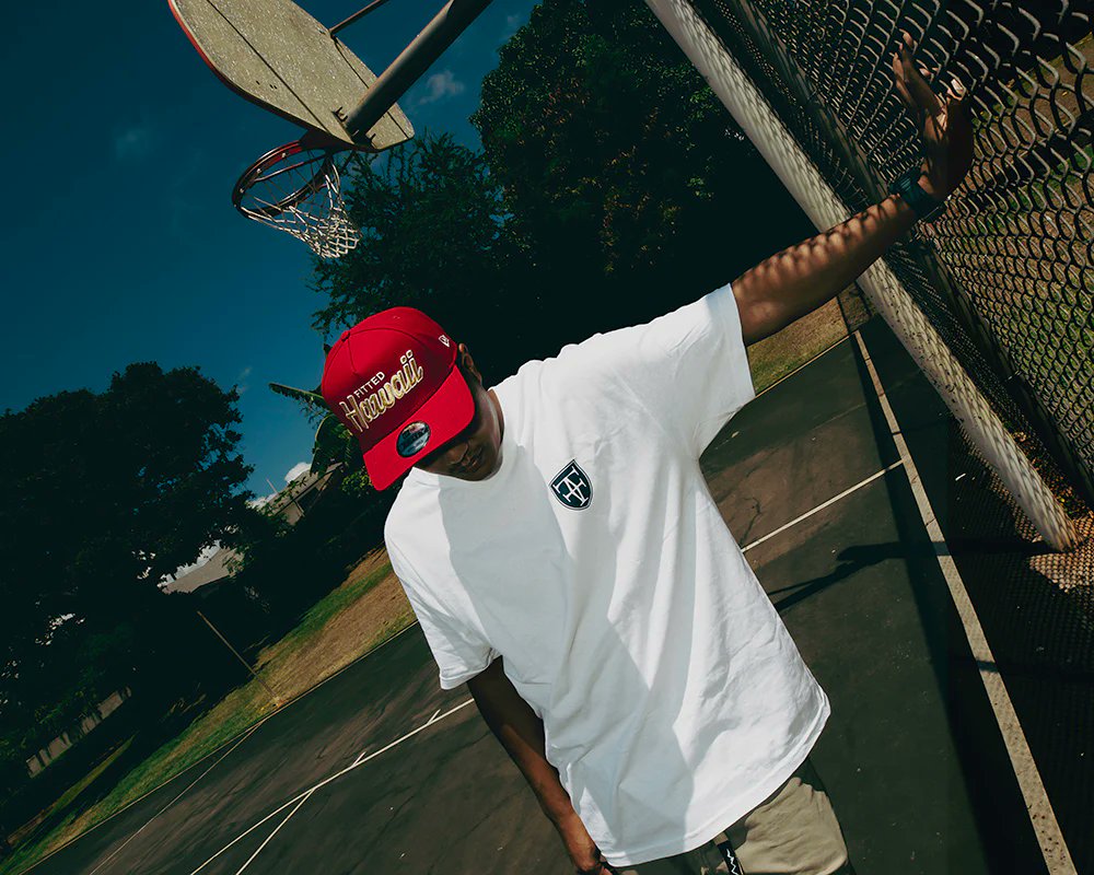 FITTED's tweet photo. LANAKILA CAPSULE

59FIFTY ALOHA - NAVY
9FORTY A-FRAME - RED
59FIFTY KAMEHAMEHA - STRIPED DENIM
9FIFTY KAMEHAMEHA - STRIPED DENIM
KEIKI 9FIFTY KAMEHAMEHA - STRIPED DENIM
WIKIWIKI TEE - WHITE

Available now.

https://t.co/lw7IJJemgj https://t.co/VW2IMi5tre