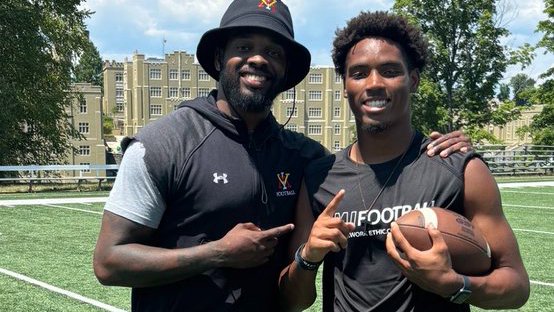 sixstarfootball's tweet photo. VMI PROSPECT CAMP COVERAGE | Get to know the prospects that impressed at VMI

⭐️See the prospects who raised their profile at VMI 📈

✍️STORY▶️ https://t.co/p02WUBi8xU

@Brockayers71 @Loganx65 @DRCook07 @jacobdalton_11 @j_o_green11 @gue_carson @BigCEOCornbread @Lvkeig @kooper_kamberis @winnkral0 @JacksonKreutzer @murray_carsen @DazionMurray @NecessaryBaylor @james_reyer1 @RexSchofill @SykesGrayson @Corey_Wil13 @YearyEthan @zaney_michael @CarterZul7
