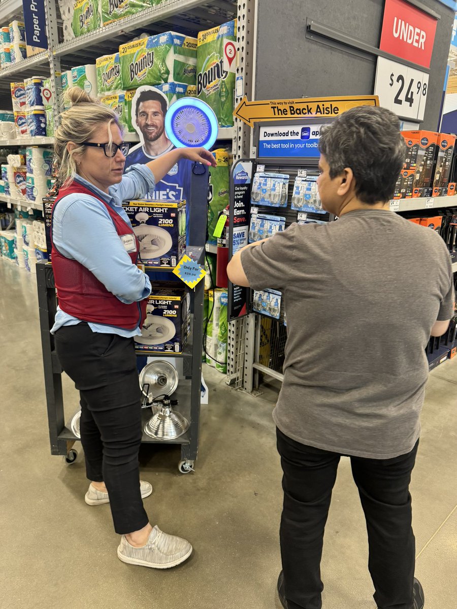 Stop 🛑 🛑 by Lowe’s at Severn and Check out our Bell+Howell 2100Lumen Ceiling light! 💡💡💡
Go Asm Breanna talking to our customer about the demo!
<a href="/DCT0813MD/">Dante Thomas</a> <a href="/JMB_Burnett/">Jeffrey “JB“ Burnett</a> <a href="/BreeKraft123/">Breanna Kraft</a> <a href="/Miller2594msm/">John Miller</a>
