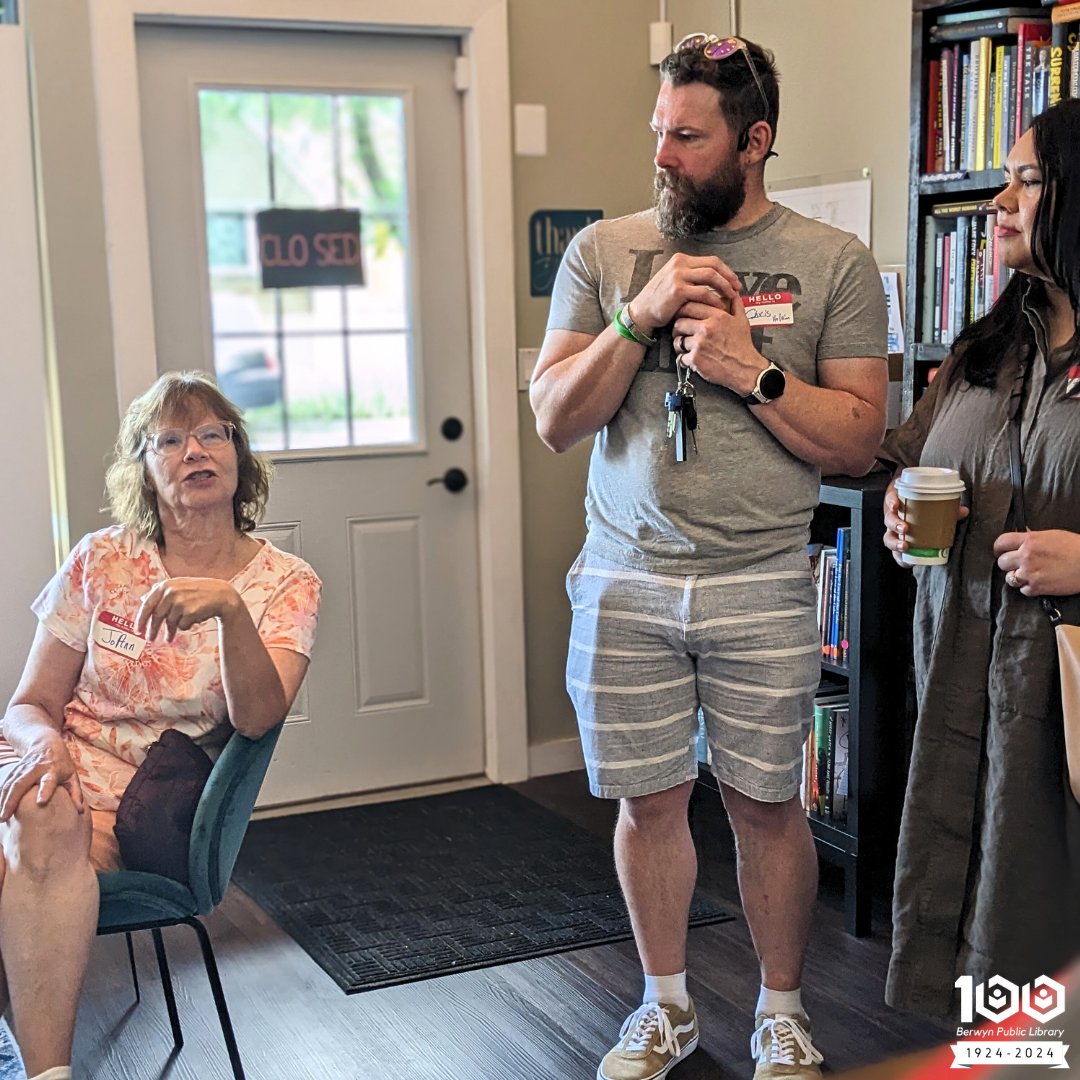 BerwynLibraryIL's tweet image. A huge thank you to The Pile Bookstore and everyone who joined us at last Saturday's Books &amp;amp; Brews event! We'll be holding our next one on September 7th, so make sure to register today so you don't miss out: bit.ly/3RYLut8 #WhyBerwyn #BerwynReads #BPLibrary