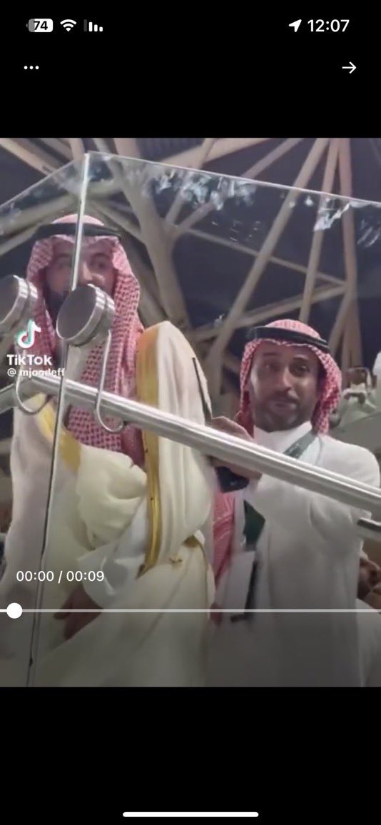 باستر ، NFC . درع النصر tweet media