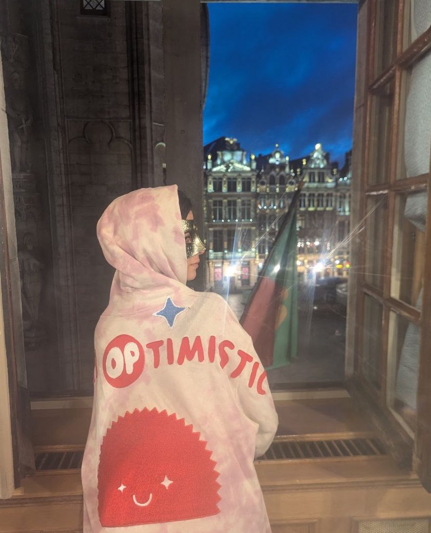 Sinjun (@sinjunart) on Twitter photo ⭐ NEW LORE SUBMISSION ⭐
"Optimistic Community Gathering"
An Optimistic Life Has Never Failed Me. May the Network Keep Growing.
Creator
<a href="/NFTMami/">EsteFi | LATAM/ACC</a>
Location: Brussels, Belgium
opensea.io/assets/optimis… ⭐ NEW LORE SUBMISSION ⭐
"Optimistic Community Gathering"
An Optimistic Life Has Never Failed Me. May the Network Keep Growing.
Creator
<a href="/NFTMami/">EsteFi | LATAM/ACC</a>
Location: Brussels, Belgium
opensea.io/assets/optimis…