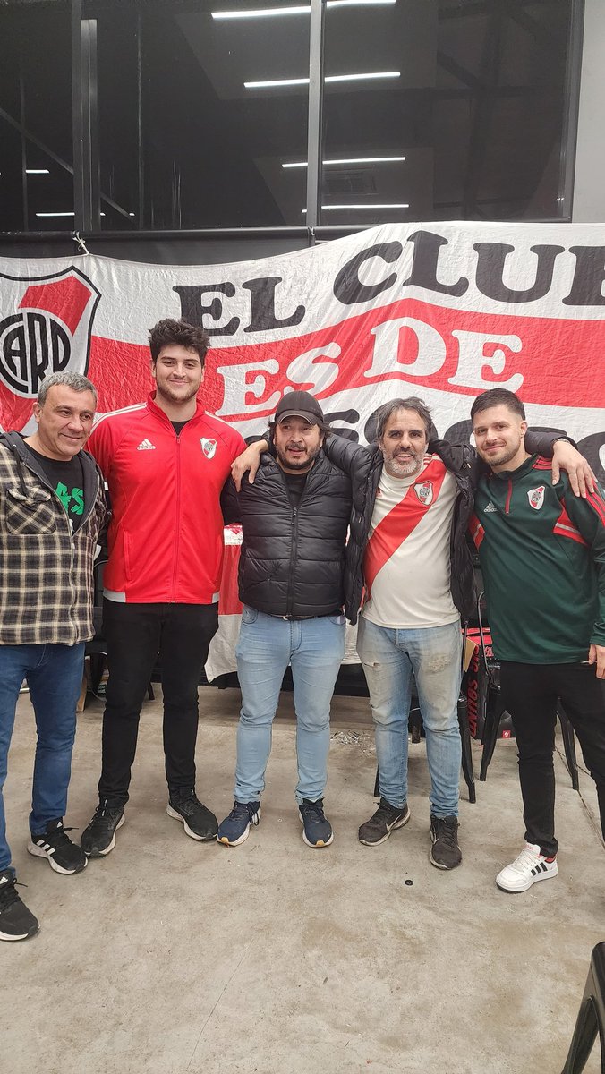 Mas fotos del día del amigo.