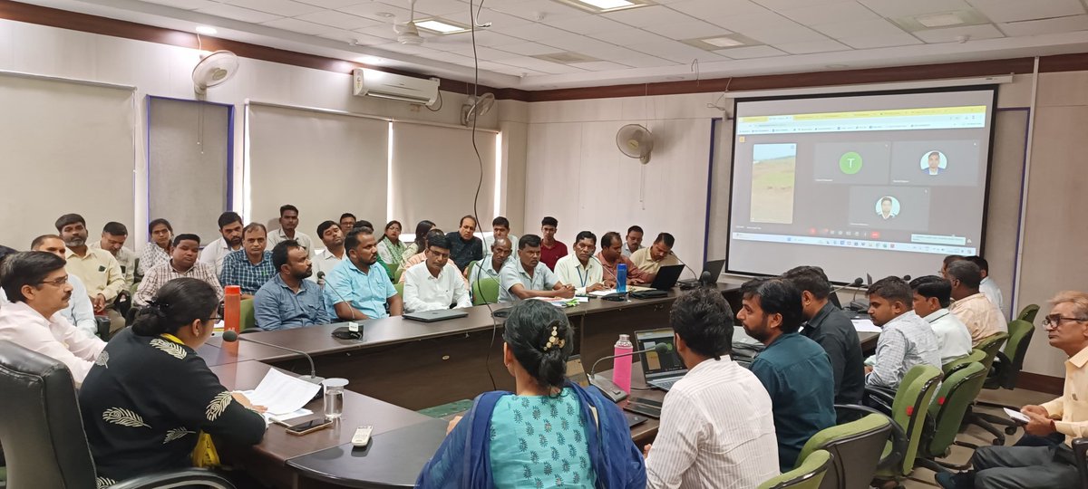 MaP_Skills's tweet photo. 🌟PM Vishwakarma Scheme Orientation Workshop Phase-II, aimed at enhancing field implementation!💫

Let's work together towards effective execution and impactful results. 🛠️💼

 #PMVishwakarmaScheme #OrientationWorkshop #BetterImplementation
 #DSD #dsdmp https://t.co/OaI9kd360G