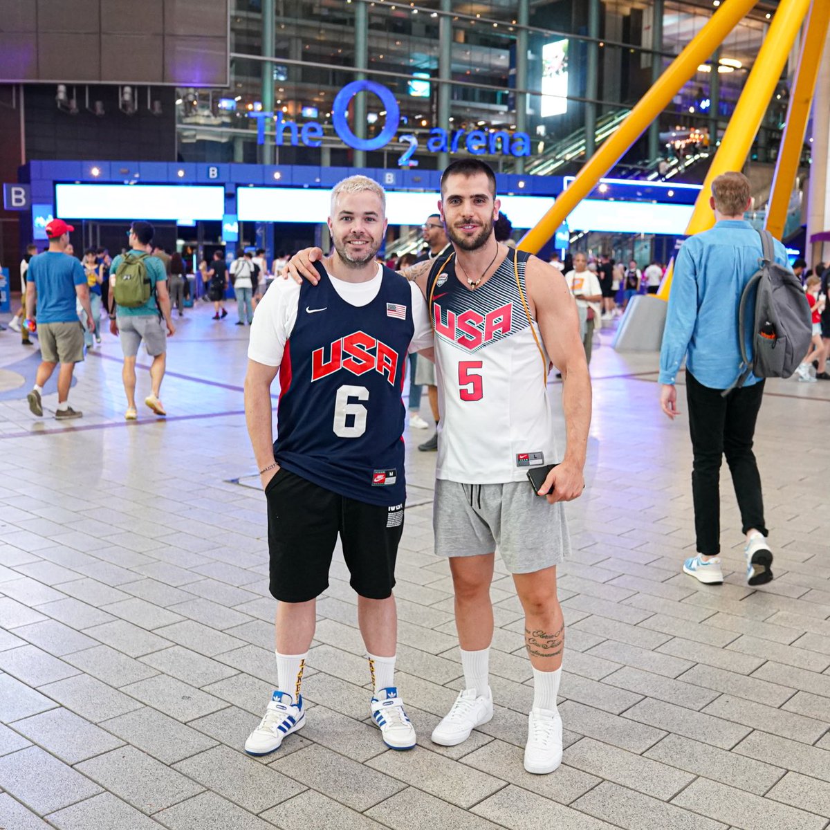 usabasketball's tweet photo. The 🇺🇸 #USABMNT fans are pouring into @TheO2! https://t.co/oWNCZFKOnE