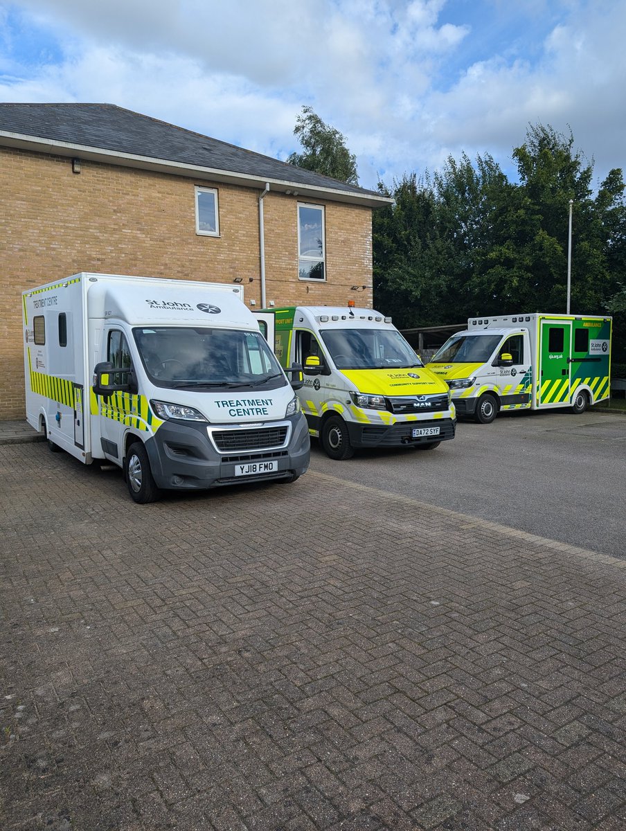 BrandonAlden8's tweet photo. Prepping for Norwich NTE this evening with @Harrison_Neave! The vehicles have been checked, cleaned, stocked, and ready to go! 

@SJANorfolk @stjohnambulance https://t.co/MhlYqfV1Ij