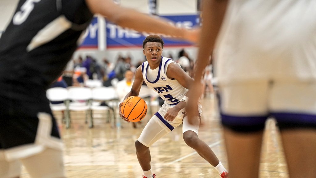 Best player I've seen today is 2026 G Jaelon Germany.

6-2 guard is deadly in the isolation game. Just plays with his food at times. Keeps defenders guessing. Also terrific playmaking and vision on the ball.

Has a HM offer from Mississippi State.