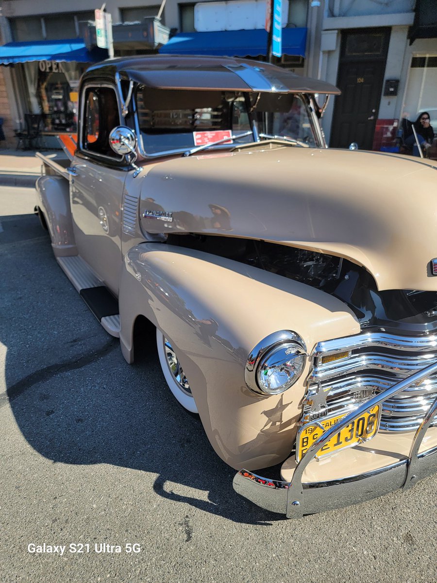 1username393's tweet image. A lot of nice trucks at the Hollister Street Festival today.
#Trucks
#Hollister
#carshow2024 
#HollisterStreetFestival