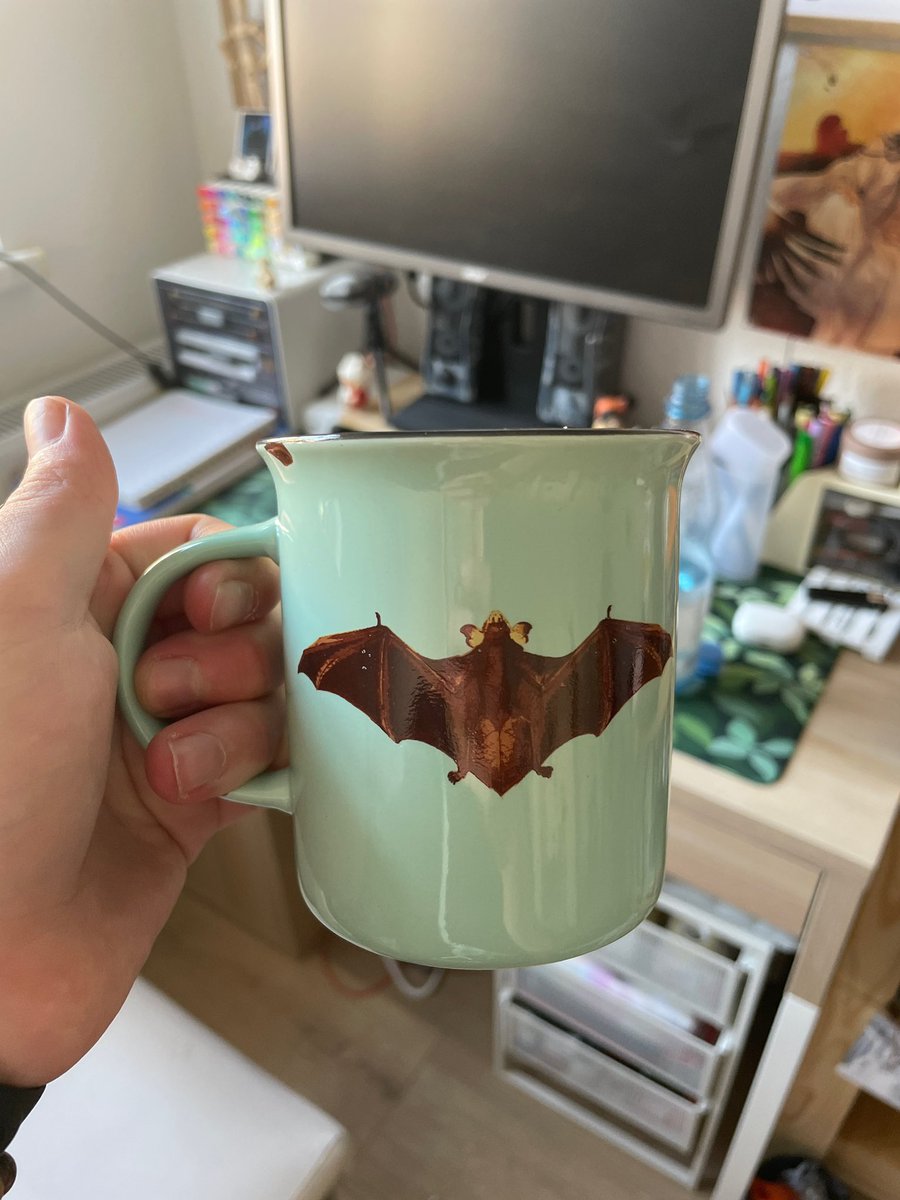 vash_poteryash's tweet image. Сегодня после экзамена на в2 по немецкому пошла в музей себя порадовать 
Я увидела впервые динозавров !!!