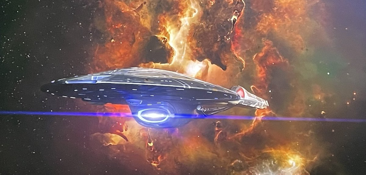 CaptAJH's tweet photo. Wouldn't it be REALLY Cool, and Awesome if, just like the Titan A now, they released a Model of The Voyager A..... 

She's Truly a Beautiful Ship and a Credit to her Name's Legacy....

#StarTrekProdigy #VoyagerA #LamarrClass https://t.co/gDEOPxYoeG