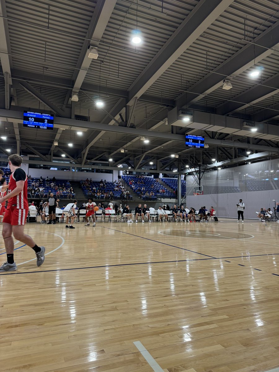 ArsenalHoops's tweet photo. 17U 3SGB defeat Team Ramey EYBLC 62-44 in game 3. 

Andrew Moore (@AndrewM00re1) led with 15, Matt Michalski (@Mattmich_35) had 12, JD Robertson (@jdrobertson11_) &amp; Evan Simon (@evan_simon3) both had 9. https://t.co/CcQCuZDxhy