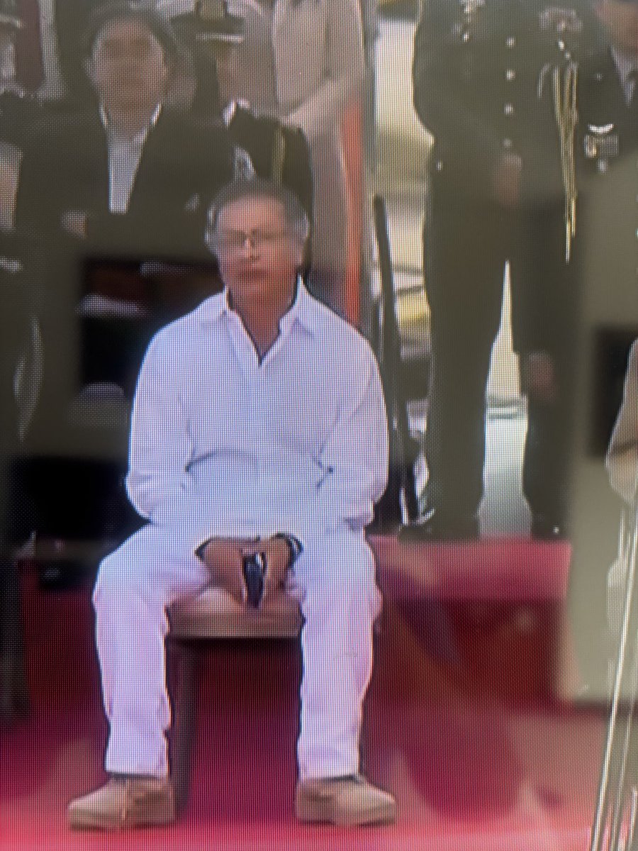 Fernando Torres M tweet media