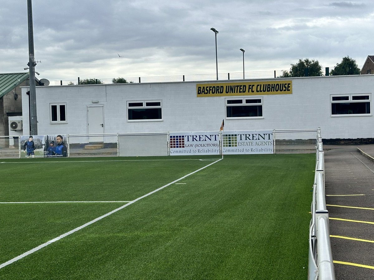 Basfordutdfc's tweet photo. Great wk today from all our volunteers/fans who we are so grateful, all led brill by @stanmitch112 @milokitman @JoshWakelin_04 . Ground looks superb,ready for tomoro,s big day @footprintscec . Sure #Amberfans will be delighted our 2nd bar & patio area reopened for season ๐๐ป https://t.co/nWMz7xHfFd