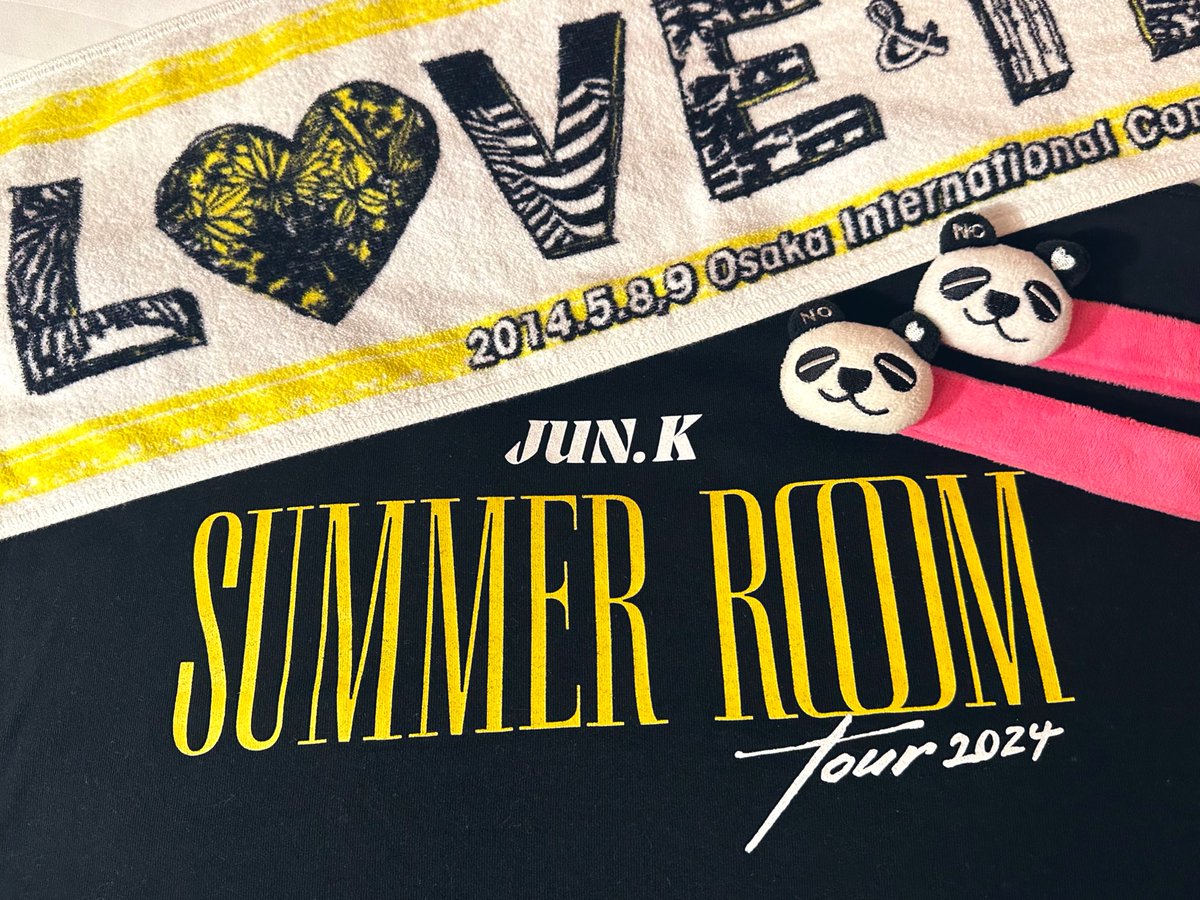 wh0077's tweet photo. @Jun2daKAY Debut 10しゅうねん おめでとうございます🐼いつでも そばに いるよ🫶🏻👍🏻💕 https://t.co/zhLmUEUq1v