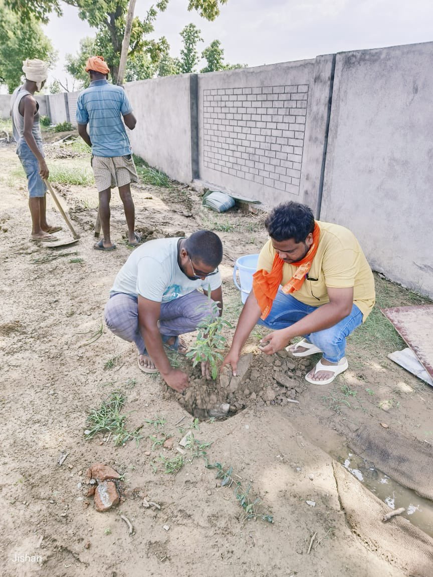 jishanbasantpur's tweet image. बांसडीह में वृक्षारोपण किया गया।
#plantation #davie #weston #fortlauderdale #pembrokepines #miami #miramar #broward #nature #sunrise #coopercity #doral #browardcounty #southwestranches #coralsprings #nailz #sunriseflorida #tamarac #plants #coralgables #plant