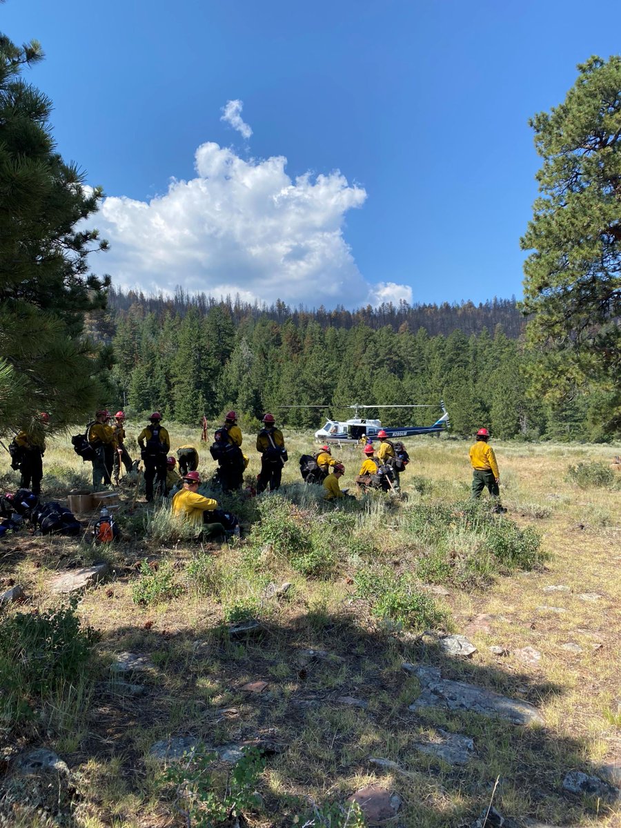 NWS_IMET_OPS's tweet photo. . @NWSSanAngelo IMET trainee en route to #SpeirsFire located near Vernal, UT #UTwx #UTFires @NWSGJT https://t.co/LEimRPAJlY https://t.co/BHSZz6D6Vg