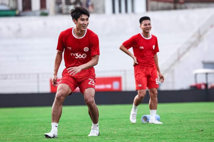 ThoPhm18715950's tweet photo. Trai thể công thơm ngonnnnn 🤤🤤
1 bọc tổ mẹ lun 🤤🤤 https://t.co/ZnEyUA6gPA