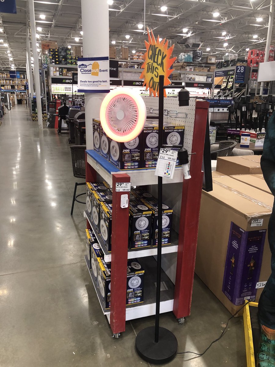 MarkAllen1217's tweet photo. Bell + Howell Socket Fan Demo https://t.co/7TwHRAVsPF