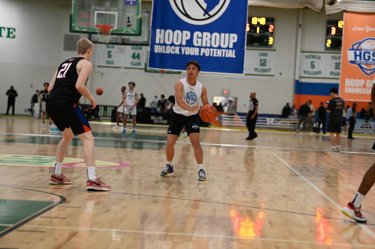 CT_Elite_BBall's tweet photo. 17U HGSL took a close loss to VA Premier HGSL this afternoon in a back and forth game. @HGSL_HoopGroup 

D. LaDuca- 28pts @dominick_laduca 
R. Tolliver- 20 pts @RyanToll1ver 
C. Perkins- 8pts
A. Thompson- 8pts @Anthony92464186 
A. Johnson- 3pts @AlexJoh02683960 https://t.co/imiELUhkID