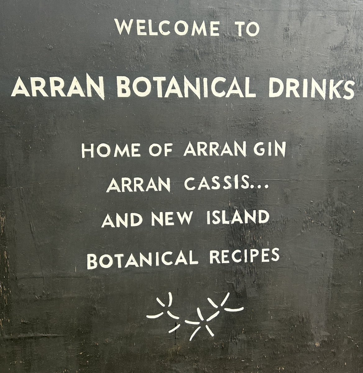KittyCarrot's tweet photo. Gorgeous on a sunny day, cosy on a dreich Scottish summer day! #VisitArran ๐น๐๏ธ https://t.co/jvgzoR5kHL