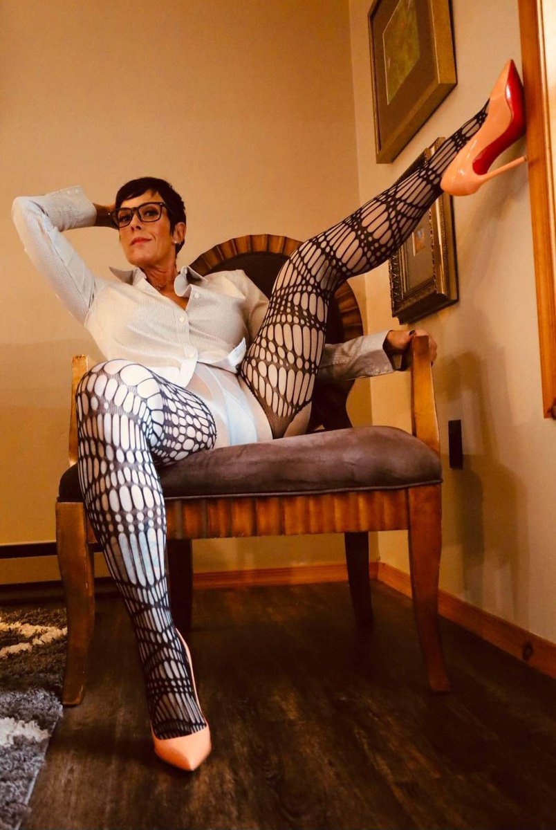 princessaf1972's tweet photo. IG princessaf1972v.7 
OF princessaf1972 

#pantyhose #nylons #stockings #tights #collants #highheels https://t.co/DQ6Tlx3VDi