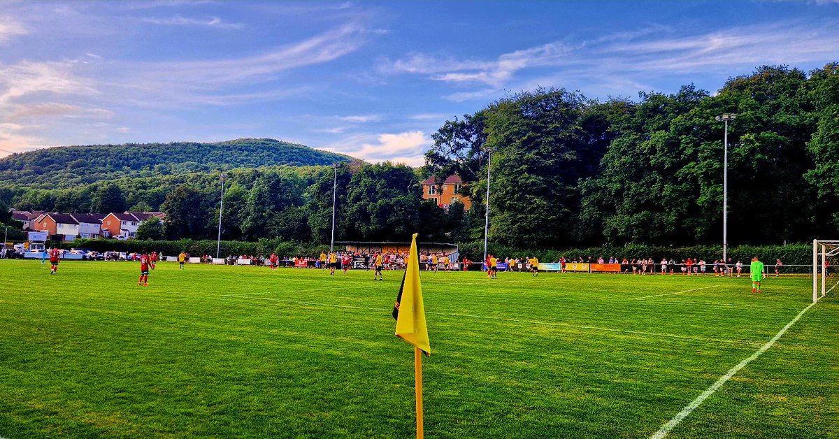 Cardifftweeter's tweet photo. Pitch side at yesterday's game, shame about the result @Taffswellfc, but congratulations to @MerthyrTownFC. You both put on a good game and enjoyable game of football. #Cardiff #Taffswell #Merthyr #LocalClubs #LocalFootballClub #LocalFootball https://t.co/DbCkWN3zPx