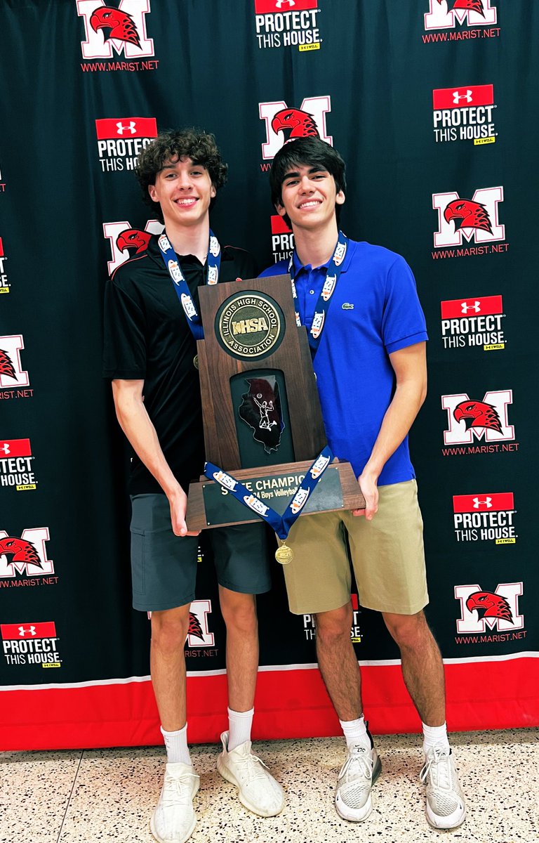 RedHawkVB's tweet image. Juniors 3️⃣Nathen Toth &amp;amp; 2️⃣Christian Teresi named 1st Team All-Americans 🇺🇸🤩🤝 First All-American duo on same team in #Program History for the National Runner-Up RedHawks 🏐🇺🇸 #ProgramLeaders volleyballmag.com/kelly-2024-vbm…