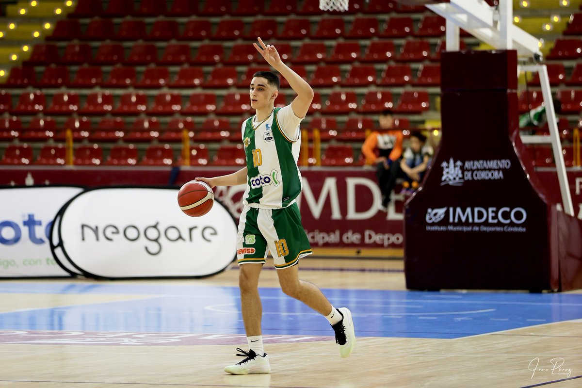 🚨 Mercado #SegundaFEB: Gonzalo Orozco renueva por una temporada con el Coto <a href="/CordobaCB/">Córdoba Club de Baloncesto</a> 

▶️ El club mantiene así el sello cordobés de la plantilla 

🗓️ 2002 | 📏 1,96 m.
⛹️‍♂️ Base | 🌍 Español

📝 Más información ⬇️
feb.es/2024/7/20/balo…