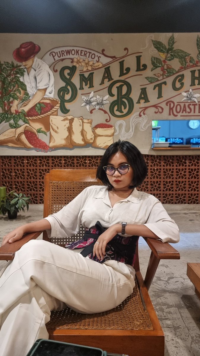 freyadiz's tweet photo. #Fakeinterview https://t.co/lQUF4cF7tX