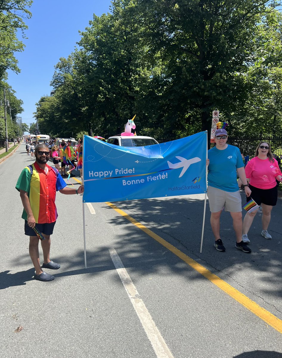 HfxStanfield's tweet photo. Il y a de l’amour dans l’air ❤️🧡💛💚💙💜!
Nous sommes fiers de participer de manière colorée au défilé de la Fierté Halifax! 🏳️🌈
À l’AAIH, nous défendons l’équité et l’acceptation, appuyant la communauté 2SLGBTQ+ tous les jours.
#HalifaxPride #Fierté2024 https://t.co/vWFxmSznTt
