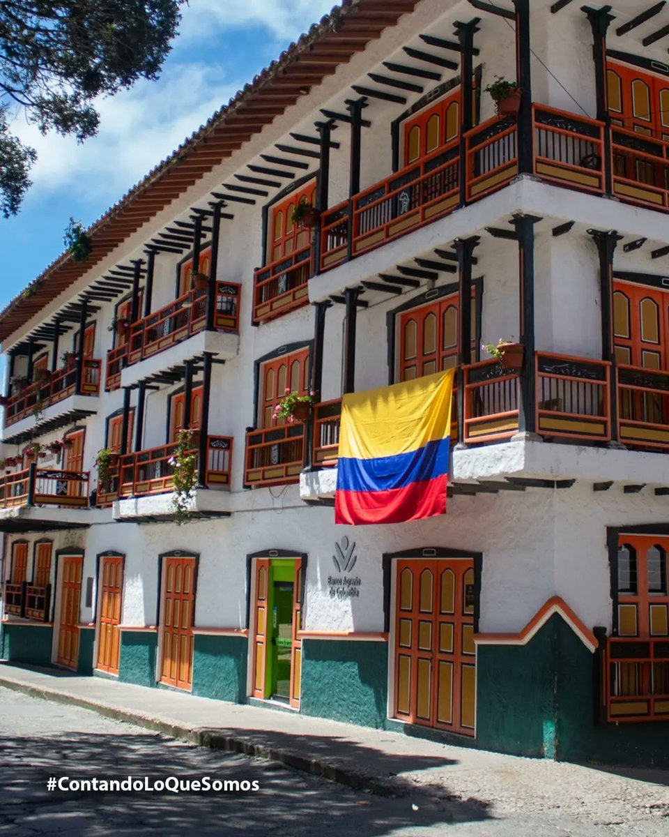 TamesisTeve's tweet photo. 🇨🇴 Hace 214 años cesó la horrible noche.

¡Celebremos juntos el orgullo de ser colombianos!
💛💙❤

#contandoloqesomos https://t.co/J1djm6a88m